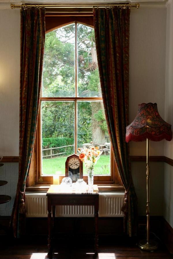 The Buckley Arms Hotel Dinas Mawddwy Екстериор снимка