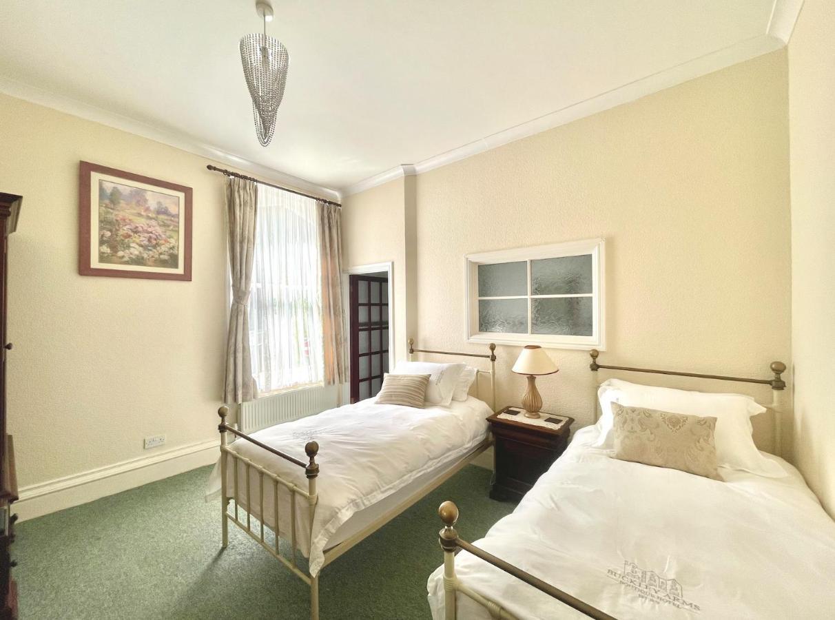 The Buckley Arms Hotel Dinas Mawddwy Екстериор снимка