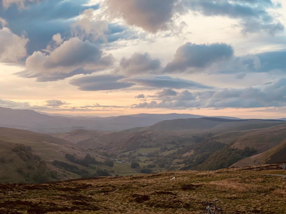 The Buckley Arms Hotel Dinas Mawddwy Екстериор снимка
