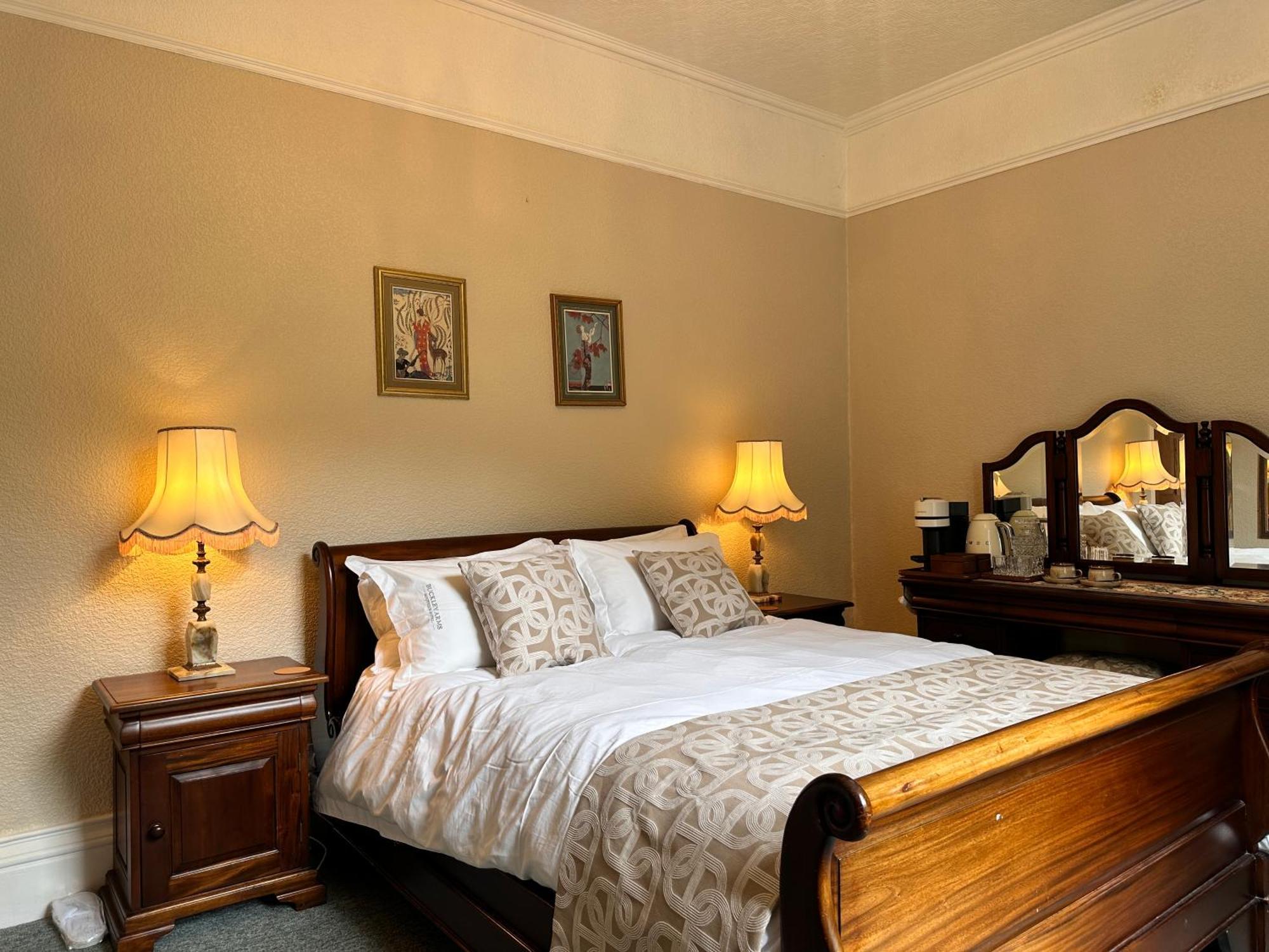 The Buckley Arms Hotel Dinas Mawddwy Екстериор снимка