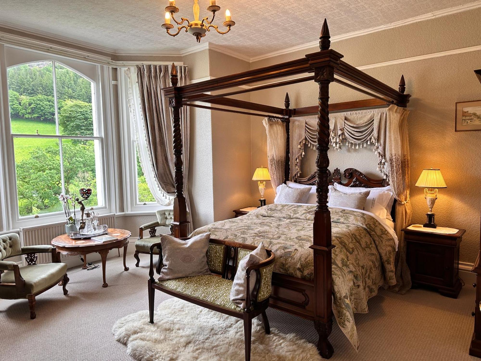 The Buckley Arms Hotel Dinas Mawddwy Екстериор снимка